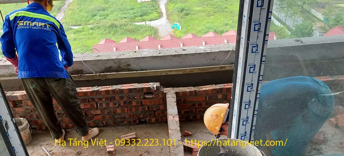 Công tác xây bồn hoa