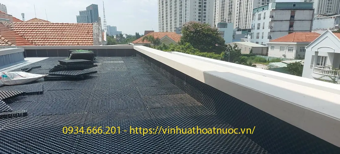 Thi công tấm thoát nước toàn phần plasticell